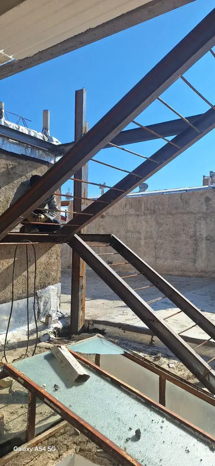 اجرای انواع سازه و اسکلت فلزی در کل مناطق کرج