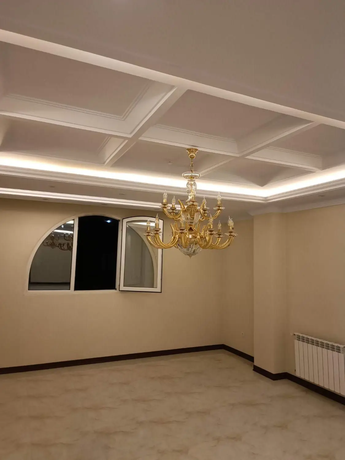 نصاب لوستر / نصب لوستر در تمامی سقف های بدون زنجیر