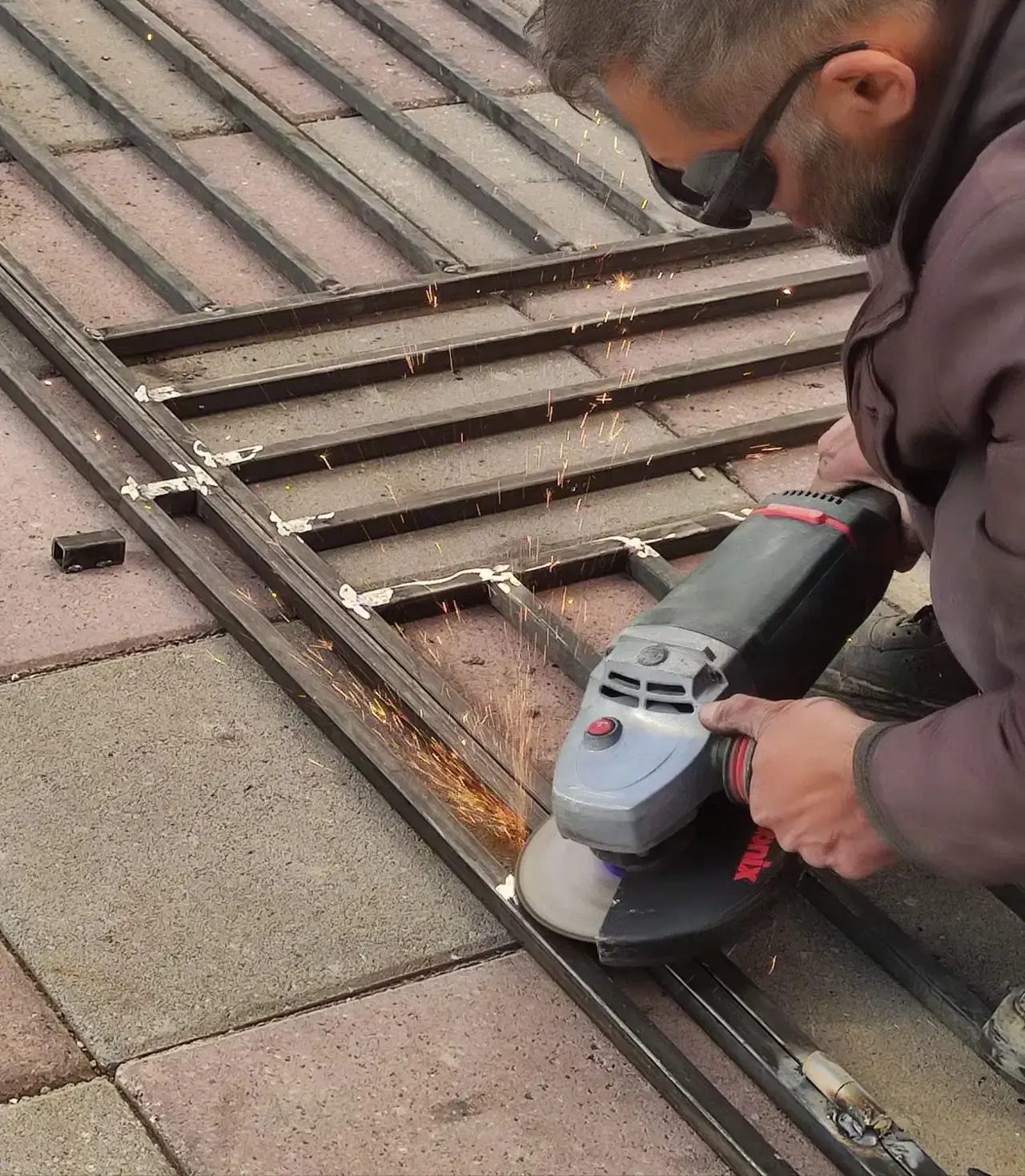 جوشکاری و آهنگری سیار