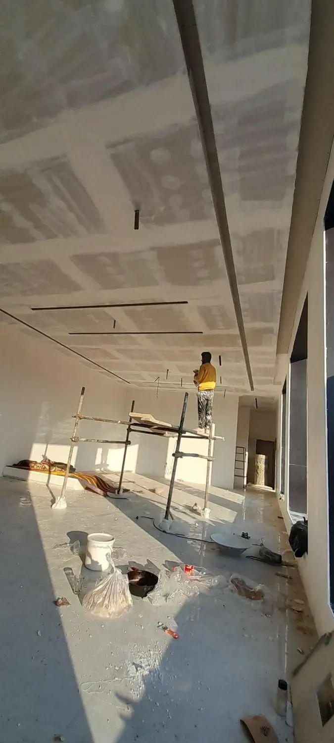 نقاشی نقاش ساختمان ارس