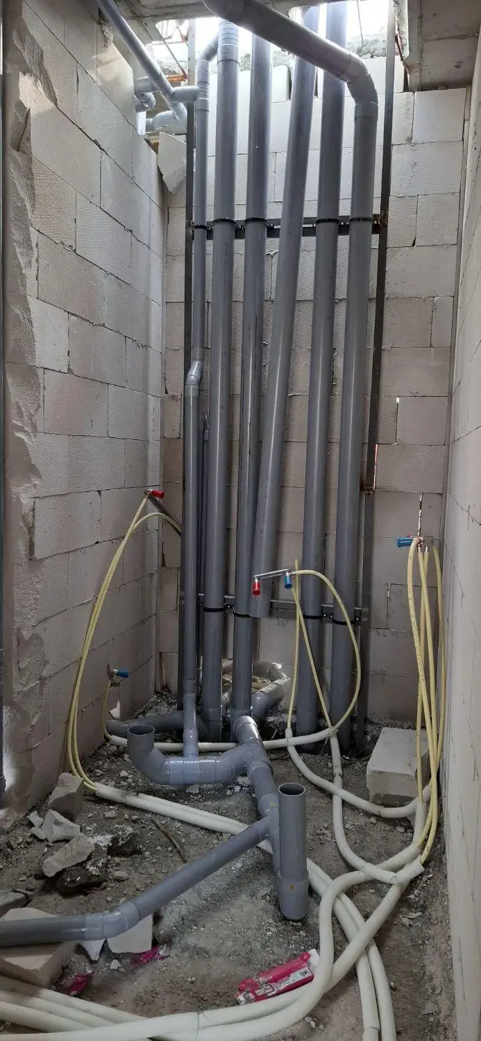 لوله کشی گاز آب فاضلاب پکیج تخریب