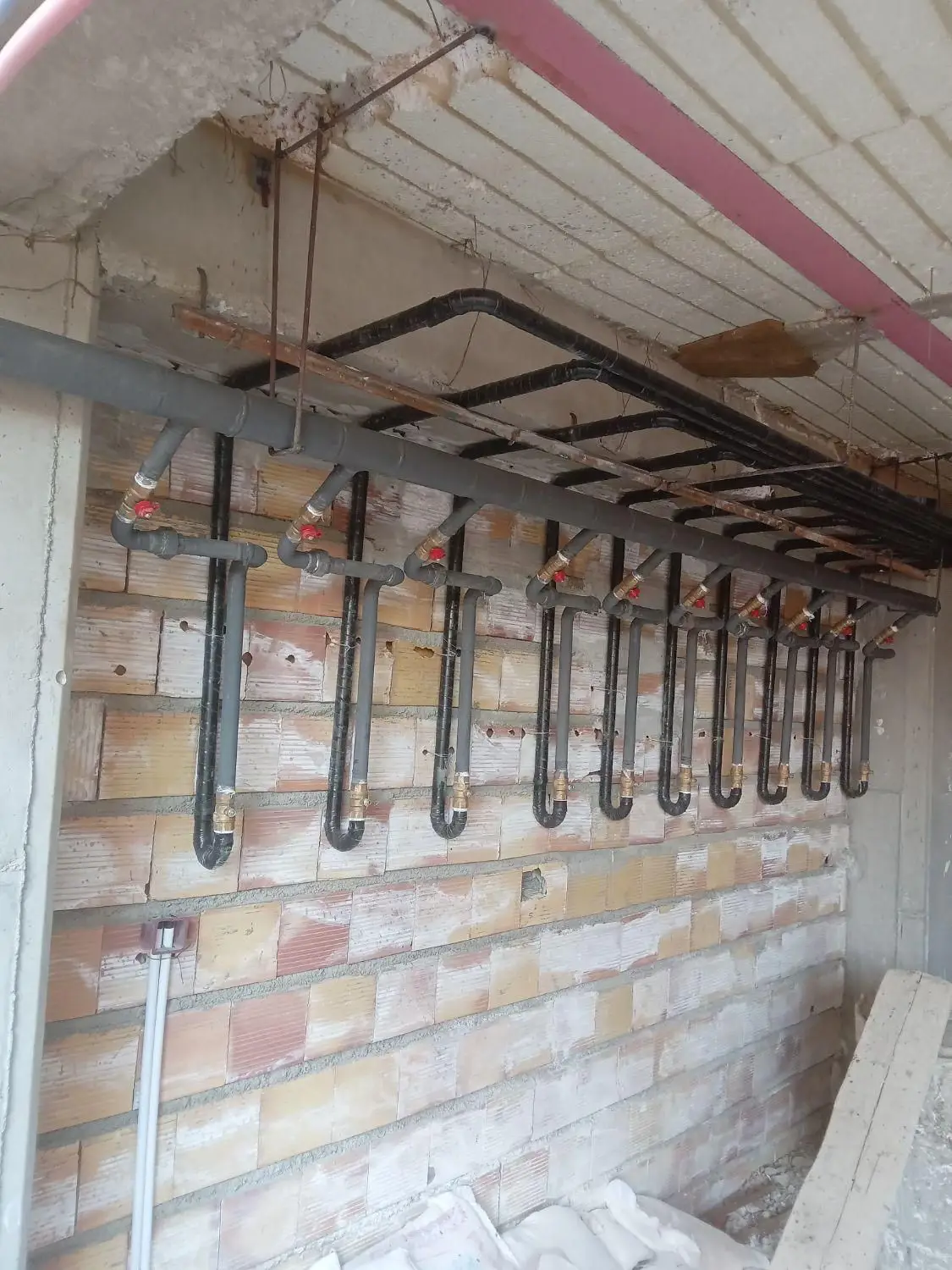 لوله کشی گاز وخرده کاری