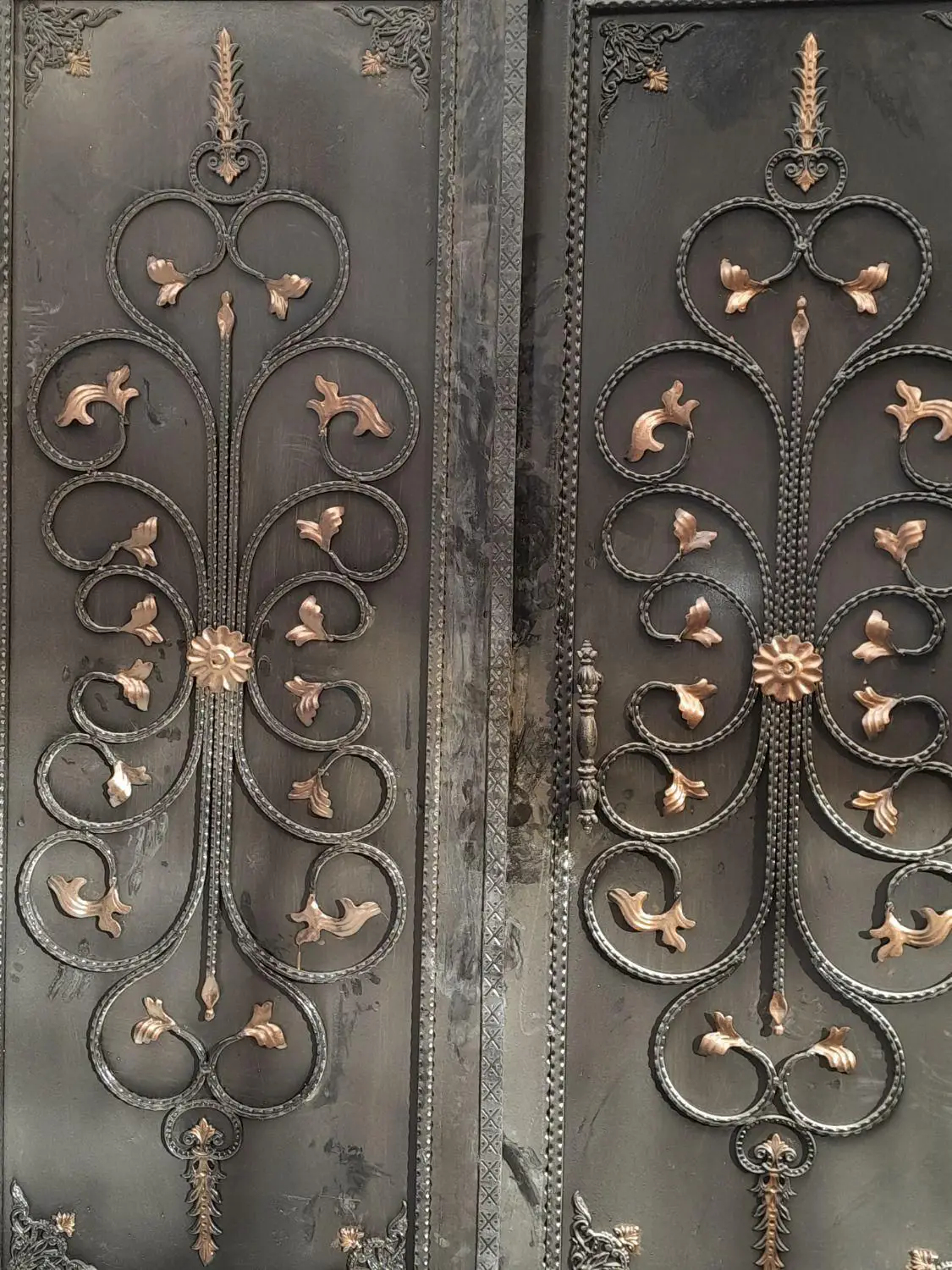 حفاظ درب اکاردونی نرده چهارچوب شاخ گوزنی جوشکار