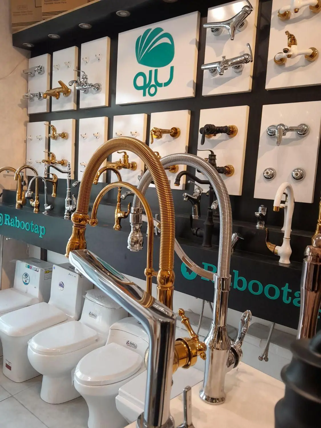 لوله کش آب سردوگرم و پکیج وفاضلاب تاسیسات باغستان