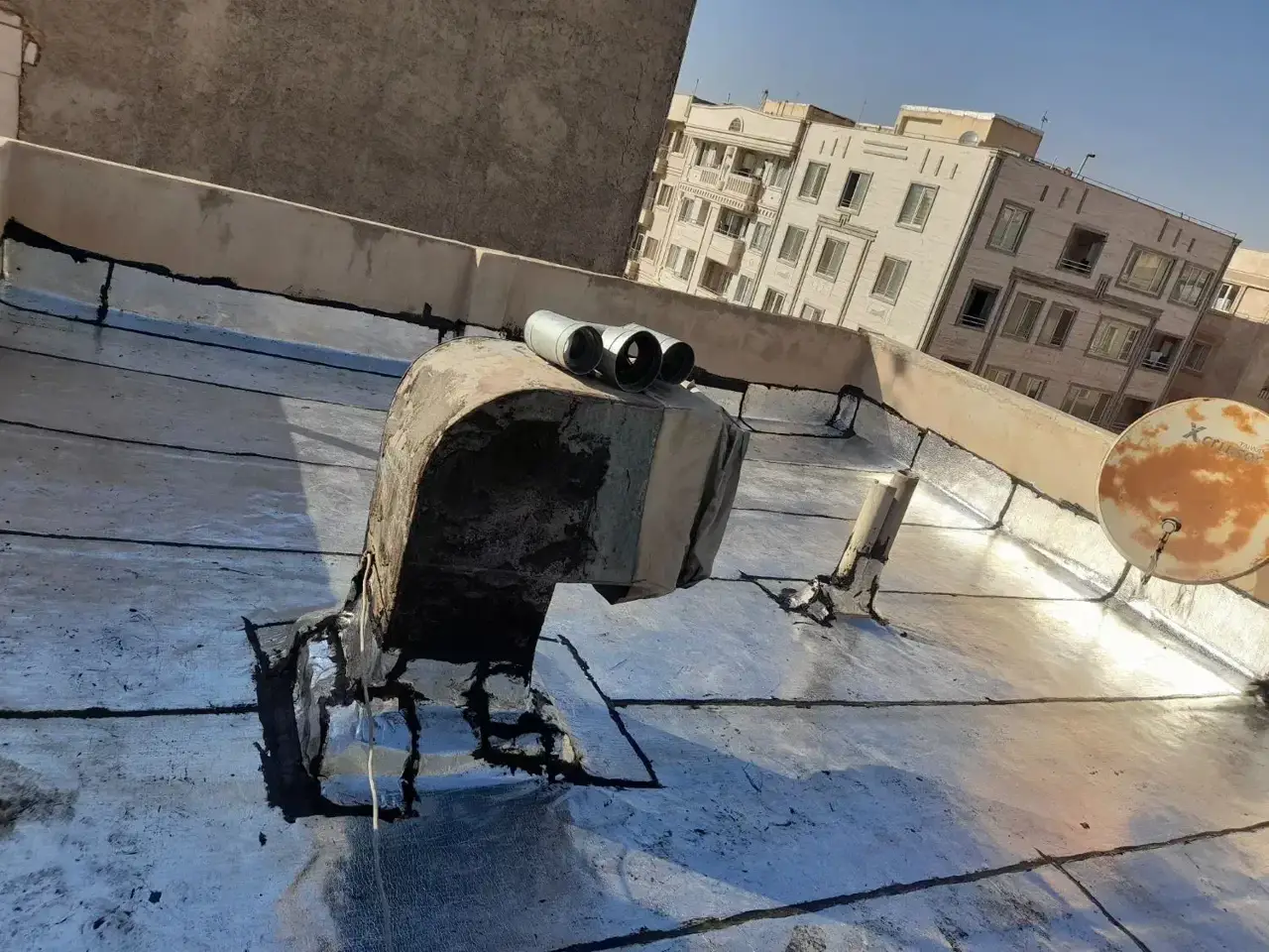 ایزوگام کارآسفالت قیرگونی جاده چالوس حتی یک متر