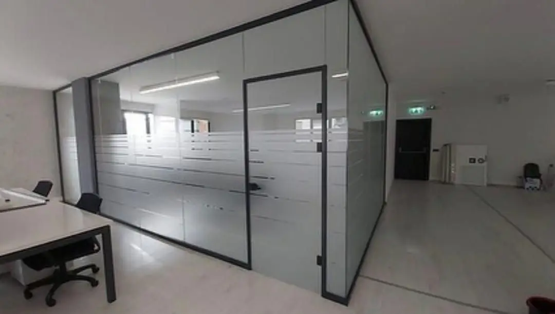 پارتیشن شیشه ای / درب اتوماتیک / شیشه میرال