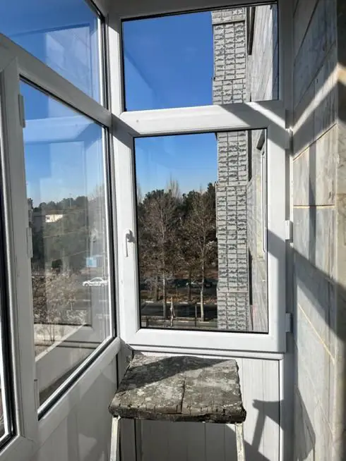 ساخت و نصب و تعمیر در و پنجره و توری