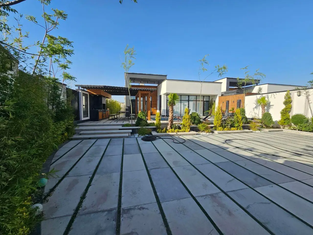 ساخت ویلا/بازسازی ساختمان/مقاوم سازی