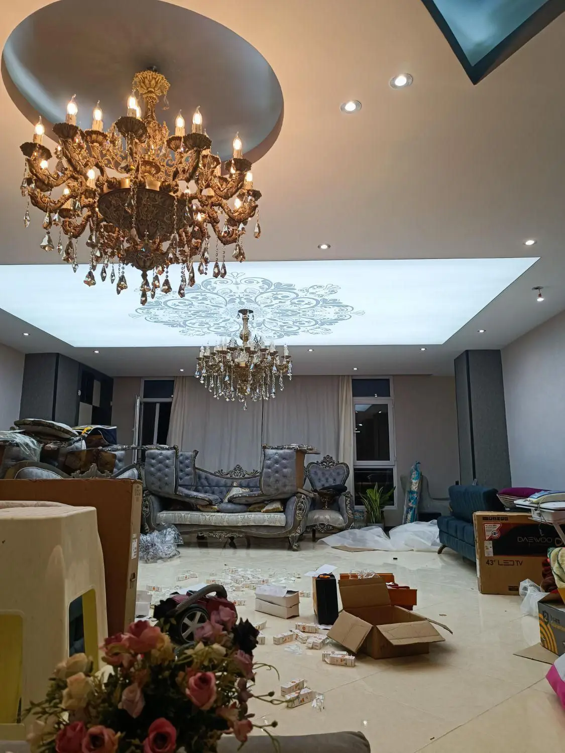 نصاب لوستر / نصب لوستر در تمامی سقف های بدون زنجیر