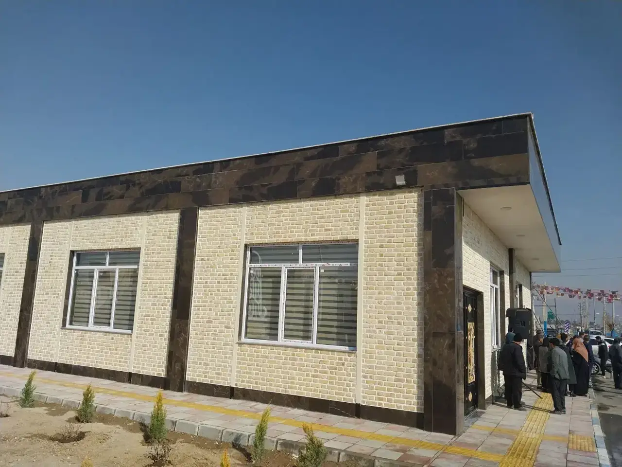 نماکارآجرسوراخدار35 سانتی