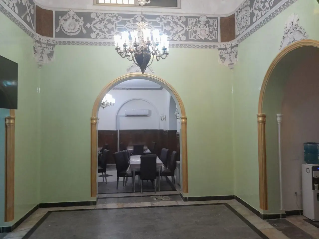 نقاشی ساختمان آراز